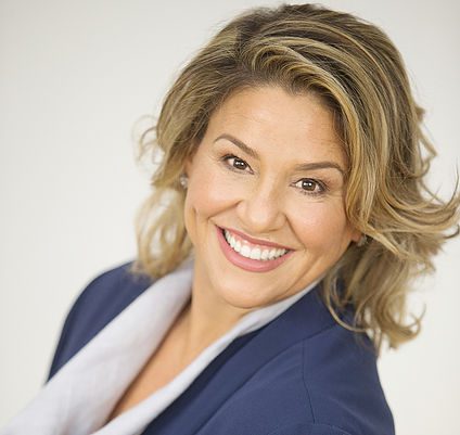 The Lab Report – A Field in Motion